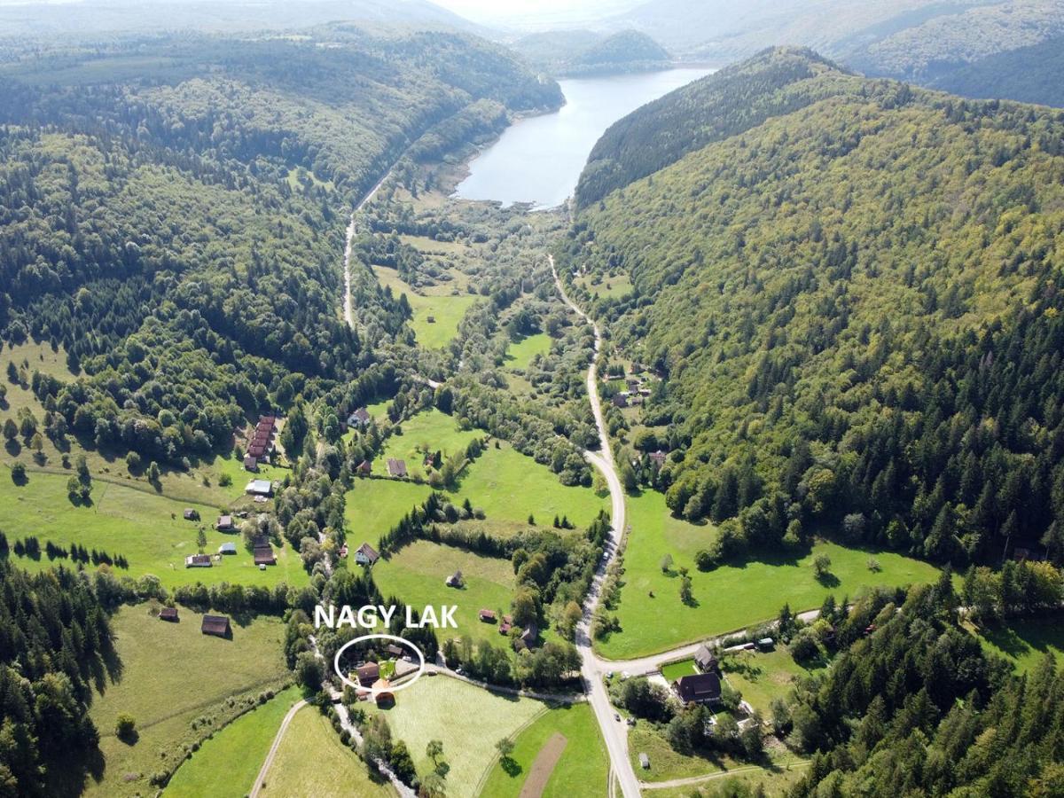 Nagy Lak Sub Cetate Exterior foto