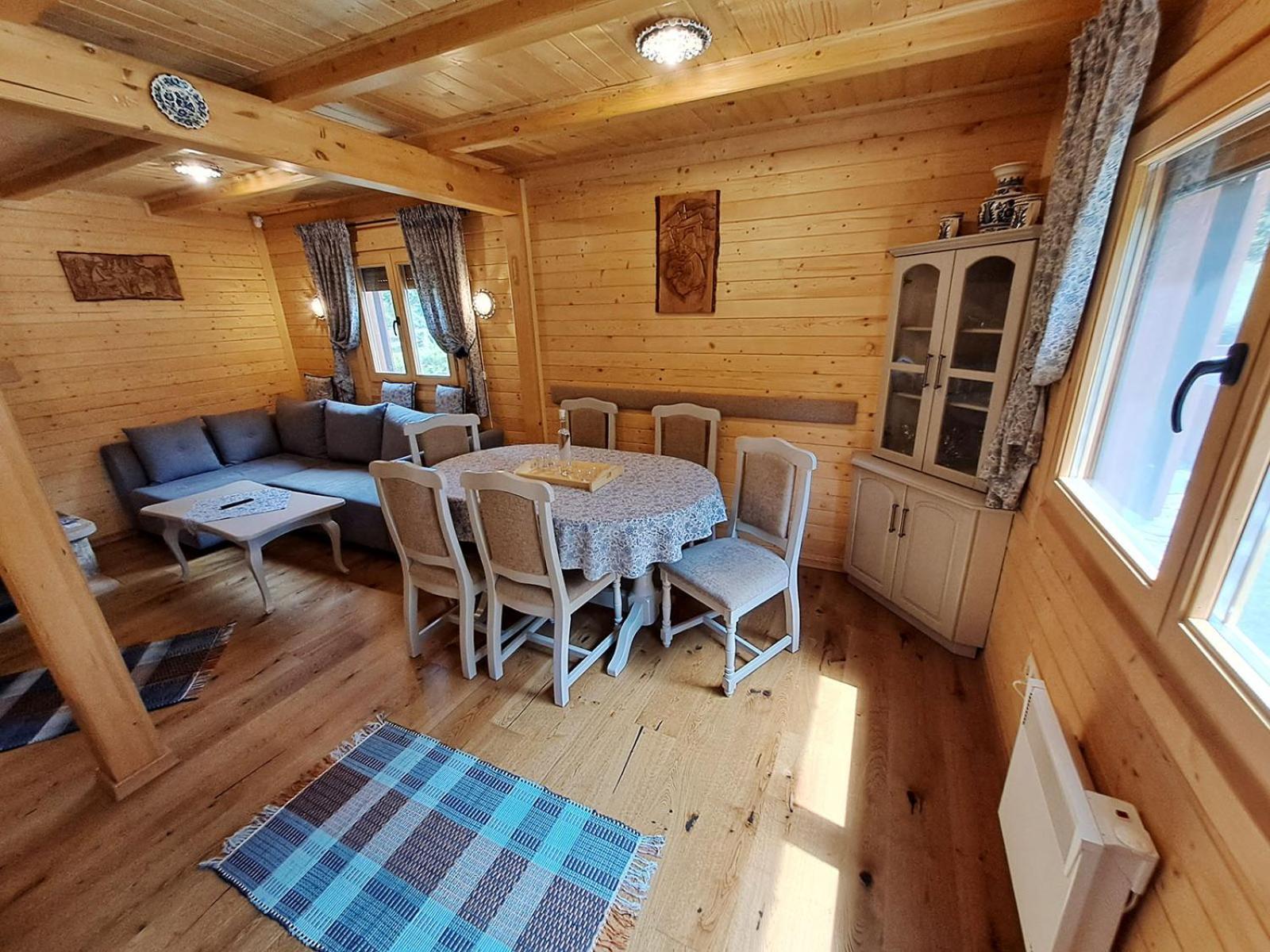 Nagy Lak Sub Cetate Exterior foto